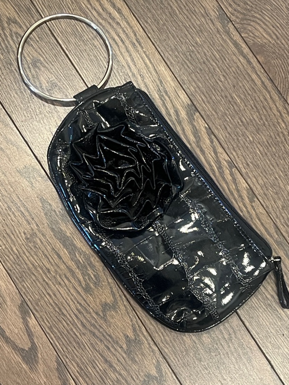 🖤 Black Patent Croc Wristlet Clutch — Chateau Brand